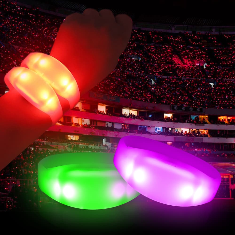Concert crowd with interactive bracelets